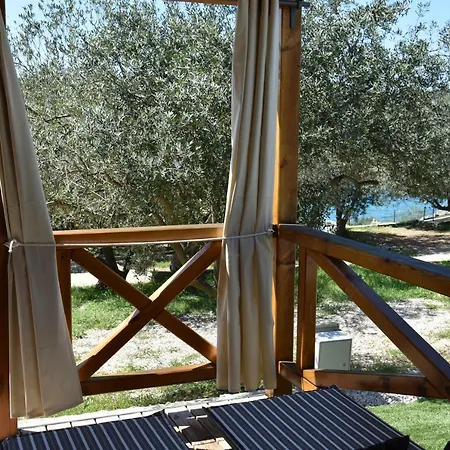Holiday park Vegros Mobile Homes Tisno