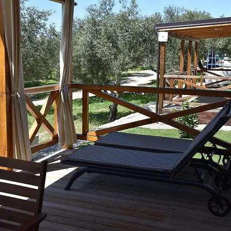Holiday park Vegros Mobile Homes Tisno
