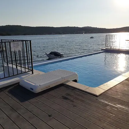 Vegros Mobile Homes * Tisno