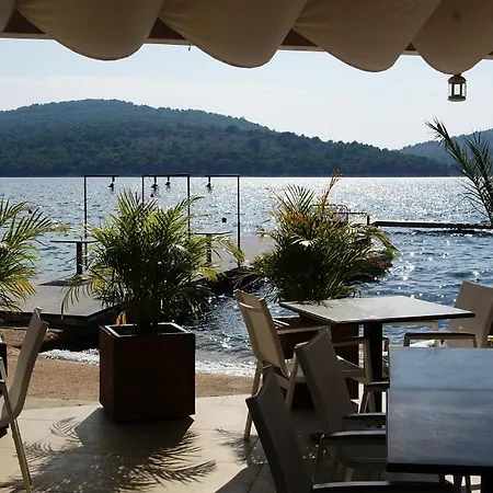 Vegros Mobile Homes Holiday park Tisno